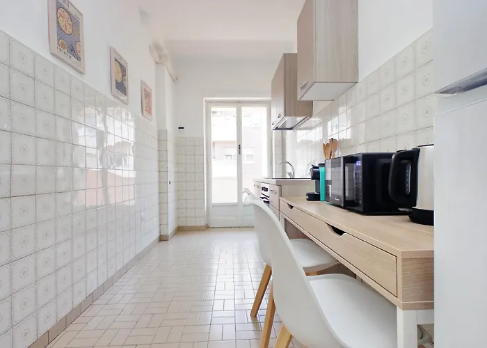 Real Vatican Apartment 5 Min From Metro Апартаменты